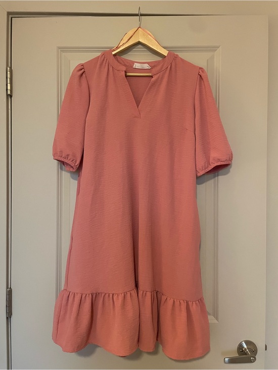 Lucky Brand Dresses & Skirts - Lucky Brand Dusty Rose Puff Sleeve Ruffled Hem Dress
